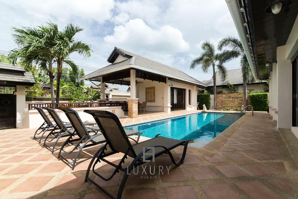 4 Bedroom Private Bali Style Villa Hh6 HHQ Extérieur photo