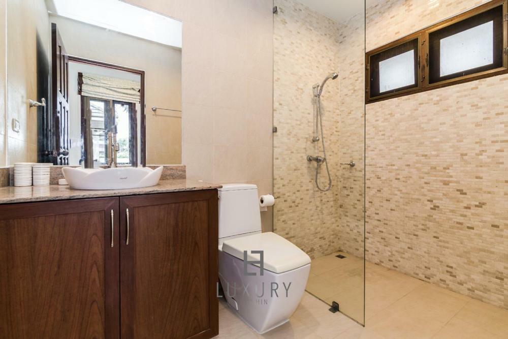 4 Bedroom Private Bali Style Villa Hh6 HHQ Extérieur photo